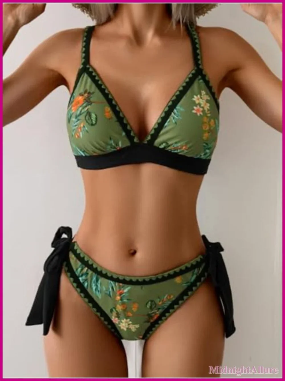 Shell Stitched Low Rise Two Piece Bikini Set Swimwear